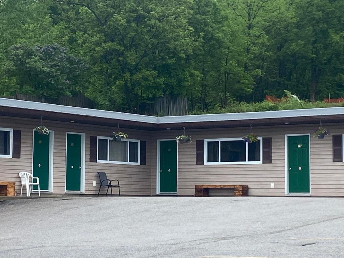 Silver Maple Motel Haliburton Dış mekan fotoğraf